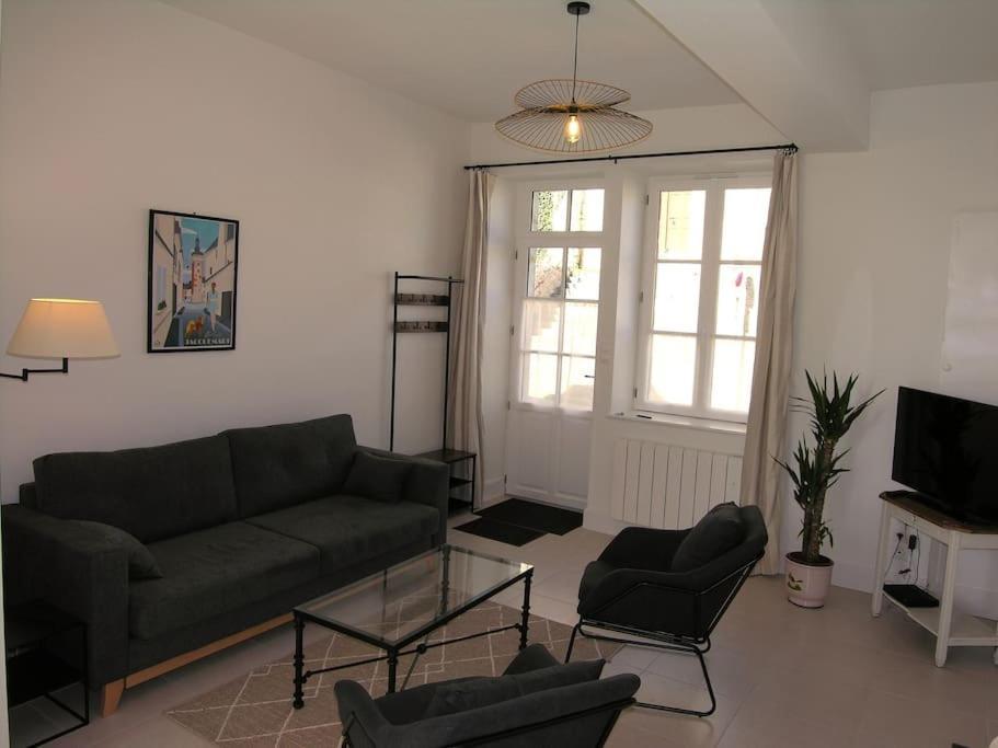 Gite L'Annexe Du Prieure Besson Ngoại thất bức ảnh