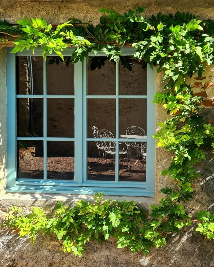 Gite L'Annexe Du Prieure Besson Ngoại thất bức ảnh
