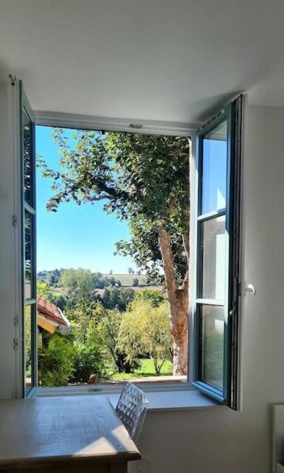 Gite L'Annexe Du Prieure Besson Ngoại thất bức ảnh